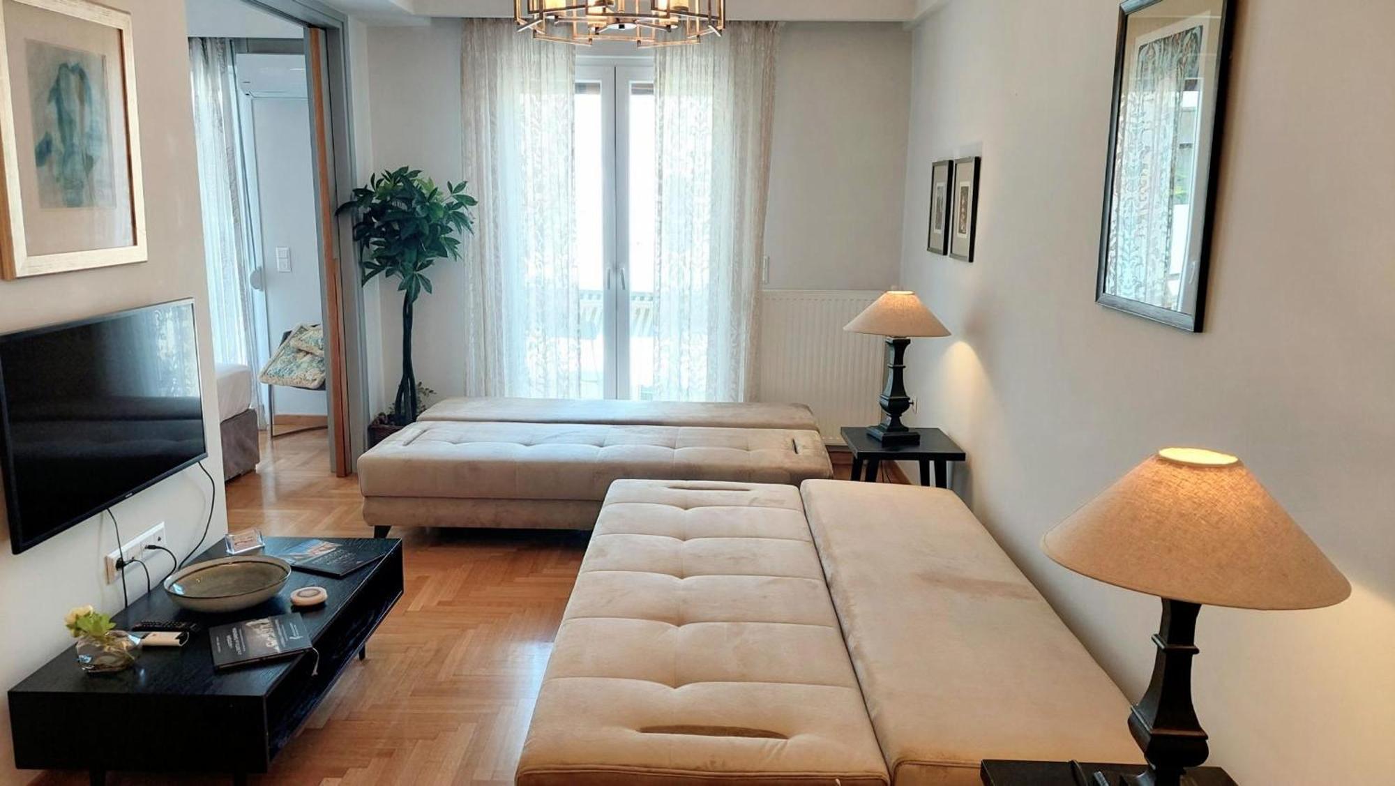 Elegant Apartment In Acropolis Atina Dış mekan fotoğraf