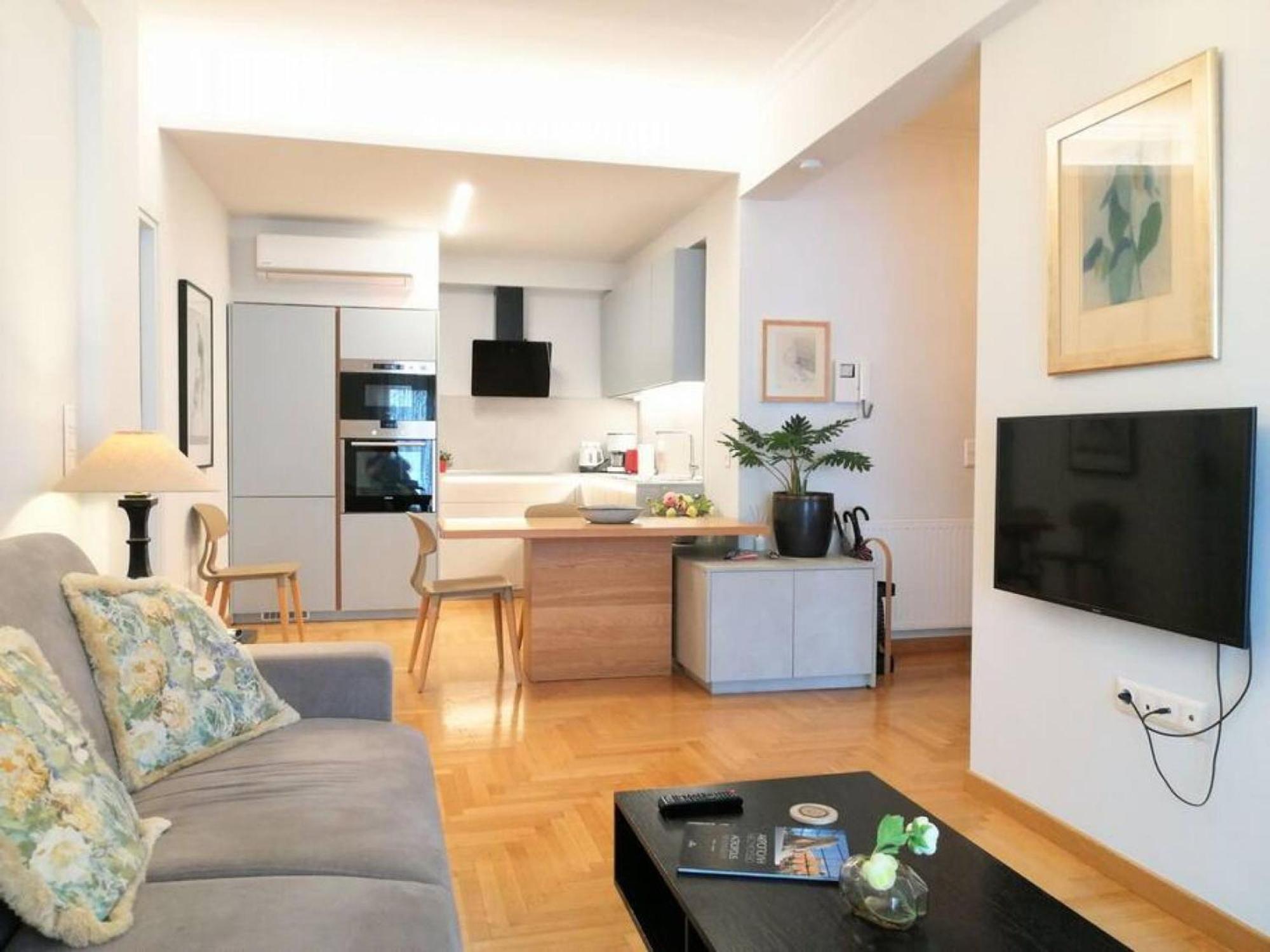 Elegant Apartment In Acropolis Atina Dış mekan fotoğraf